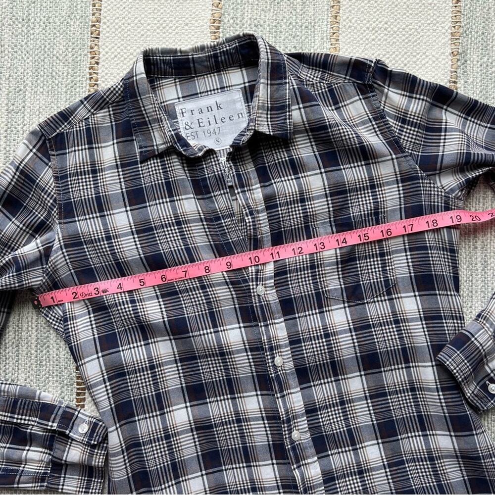 Frank & Eileen Barry Blue White Grey Plaid Long Sleeves Button Down Shirt Small - Picture 6 of 9